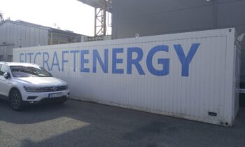 Kontejnerové bateriové úložiště v Hluku